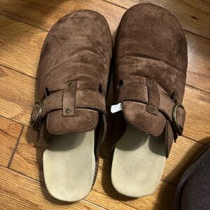 American Eagle clogs/mules